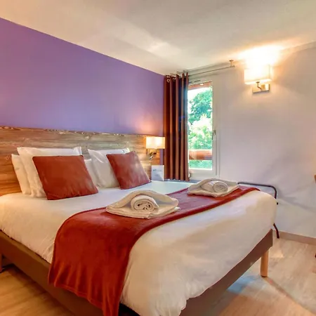 Hotel Brit Confort Pau 3*