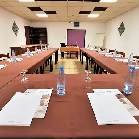 Hotel Brit Confort Pau